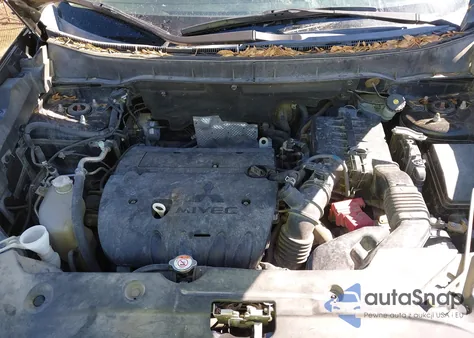 2015 Mitsubishi Outlander Sport Es z USA, uszkodzony, nr VIN 4A4AP3AU8FE032413